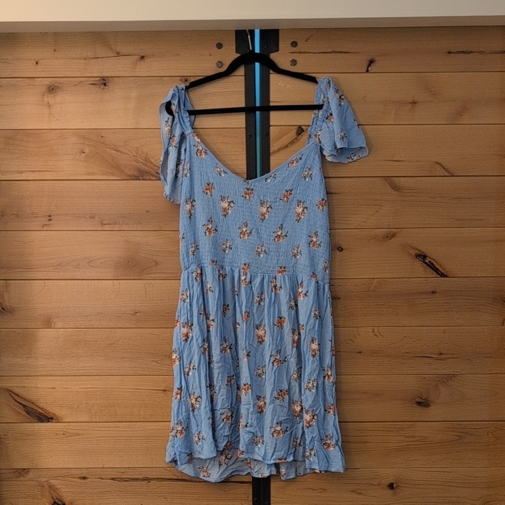 Rue21 Blue Floral Blouse